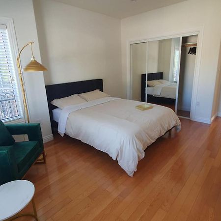 3 Bedroom Hollywood Gem Лос Анджелис Екстериор снимка